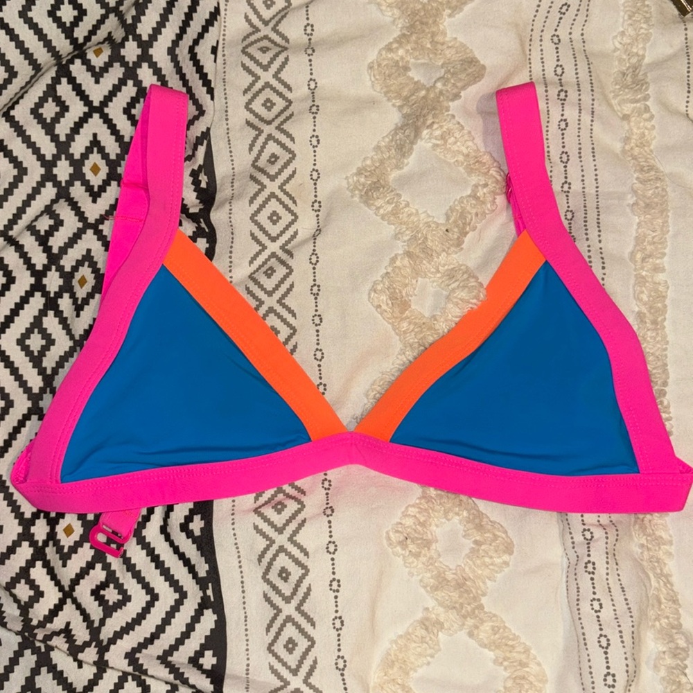 One one color block top